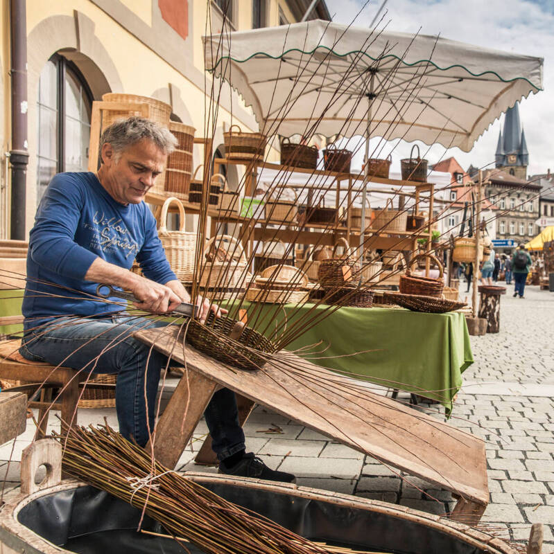 Flechthandwerkermarkt in Lichtenfels